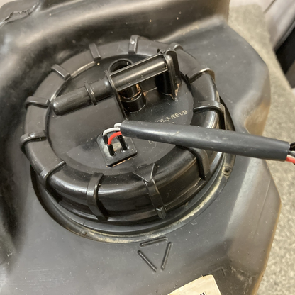 New Genuine Polaris 5436812 P01P4-0634066 Fuel Tank