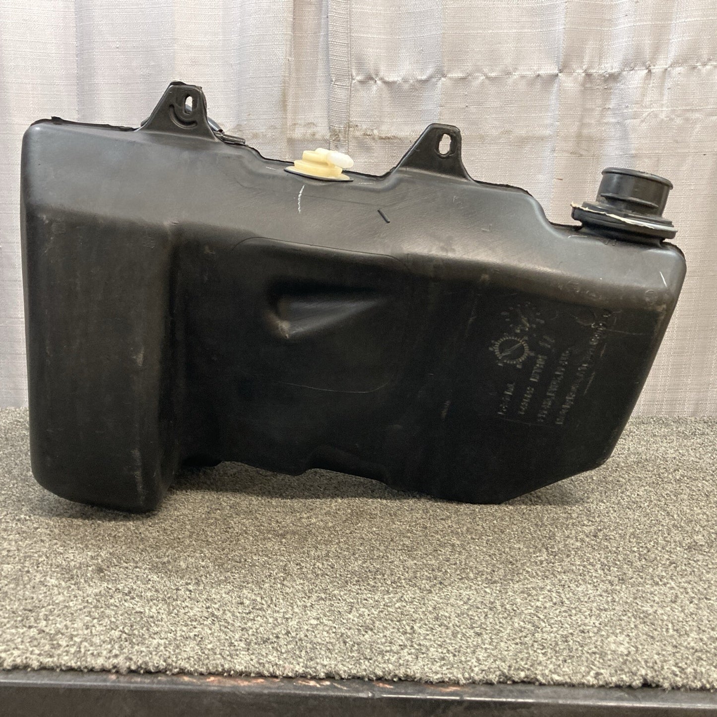 New Genuine Polaris 5436812 P01P4-0634066 Fuel Tank