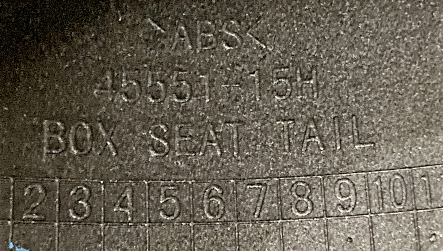 NEW GENUINE SUZUKI 45551-15H HAYABUSA BOX SEAT TAIL