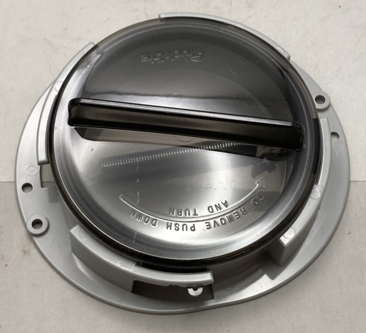 NEW GENUINE TRUCK-LITE HLDR-DOC ROUND VEHICLE DOCUMENT HOLDER