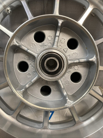 GENUINE TRIUMPH T2015265 15X3.5 Wheel Assembly Rear
