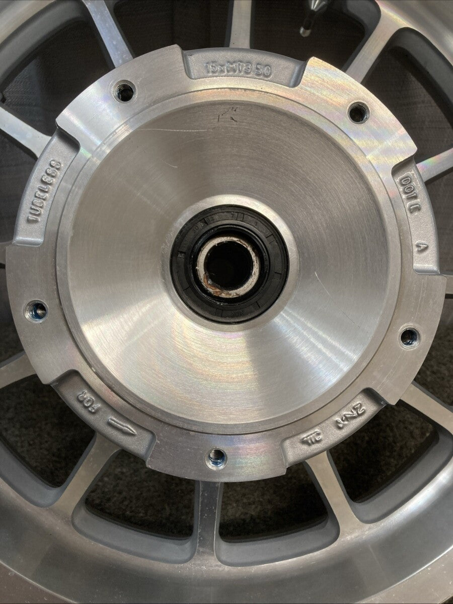 GENUINE TRIUMPH T2015265 15X3.5 Wheel Assembly Rear