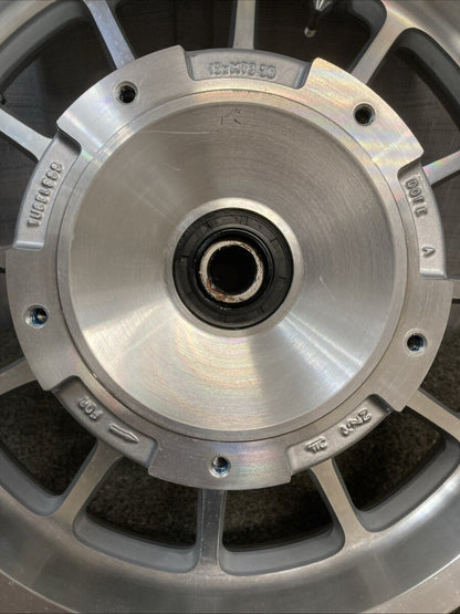 GENUINE TRIUMPH T2015265 15X3.5 Wheel Assembly Rear