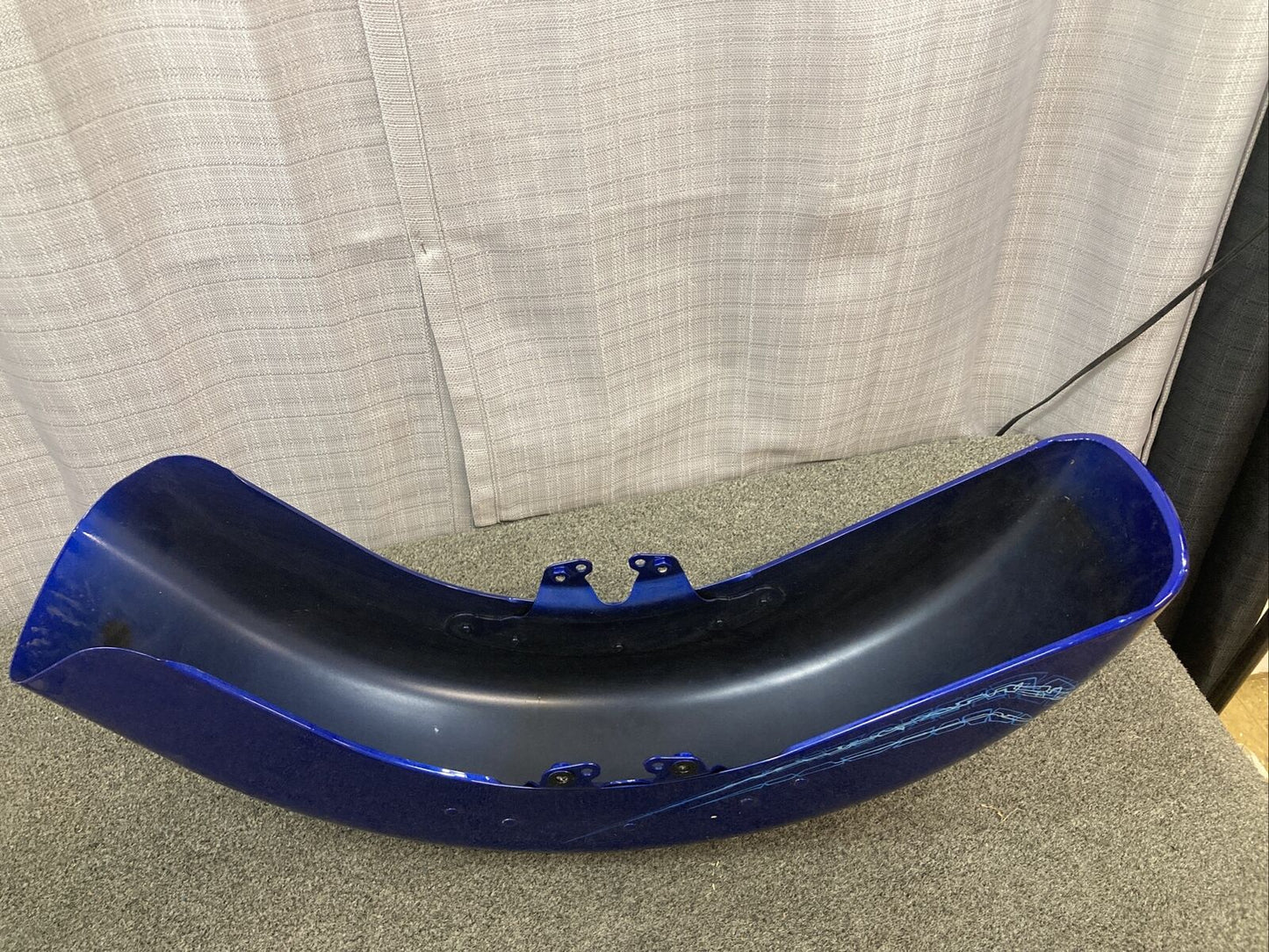 NEW HARLEY DAVIDSON 58900009 FRONT FENDER, BLUE