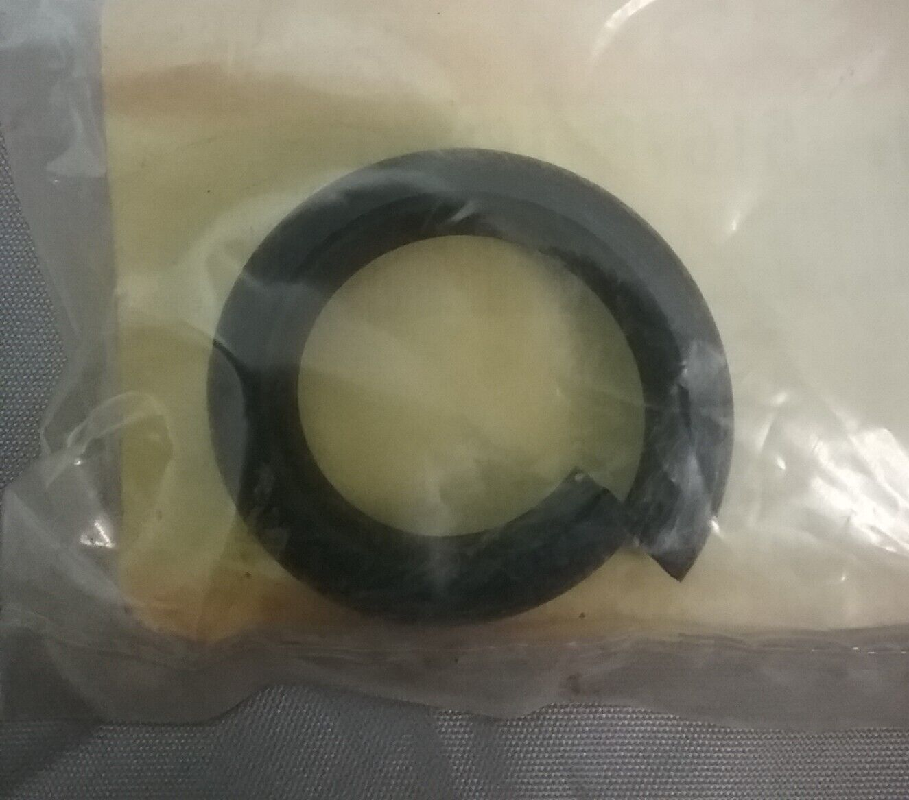 NEW GENUINE SUZUKI 51678-18900 DUST SEAL, STEERING LT125
