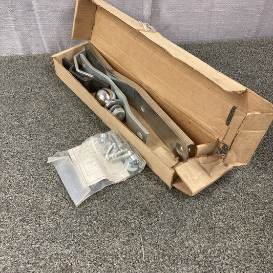 NEW GENUINE GM 994634 TRAILER HITCH WITH BALL GR 7.068