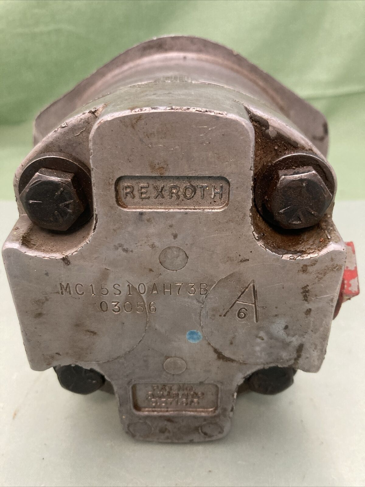 GENUINE REXROTH MC15S10AH73B HYDRAULIC PUMP 2" LONG SHAFT, 0.62" SHAFT DIA.