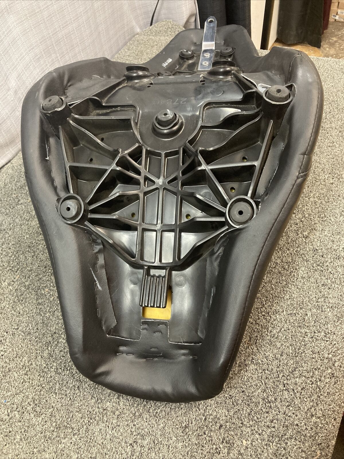 GENUINE HARLEY DAVIDSON 52000272 SOFTAIL SEAT