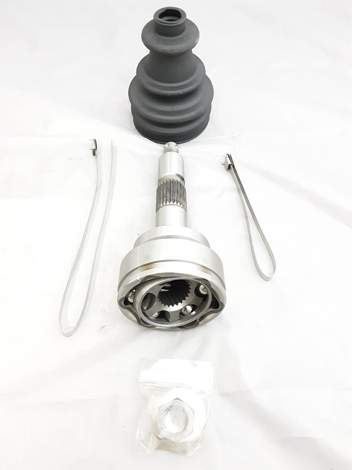 NEW GENUINE MOOSE UTILITY CVJ514 JOINT FRONT OUTBOARD
