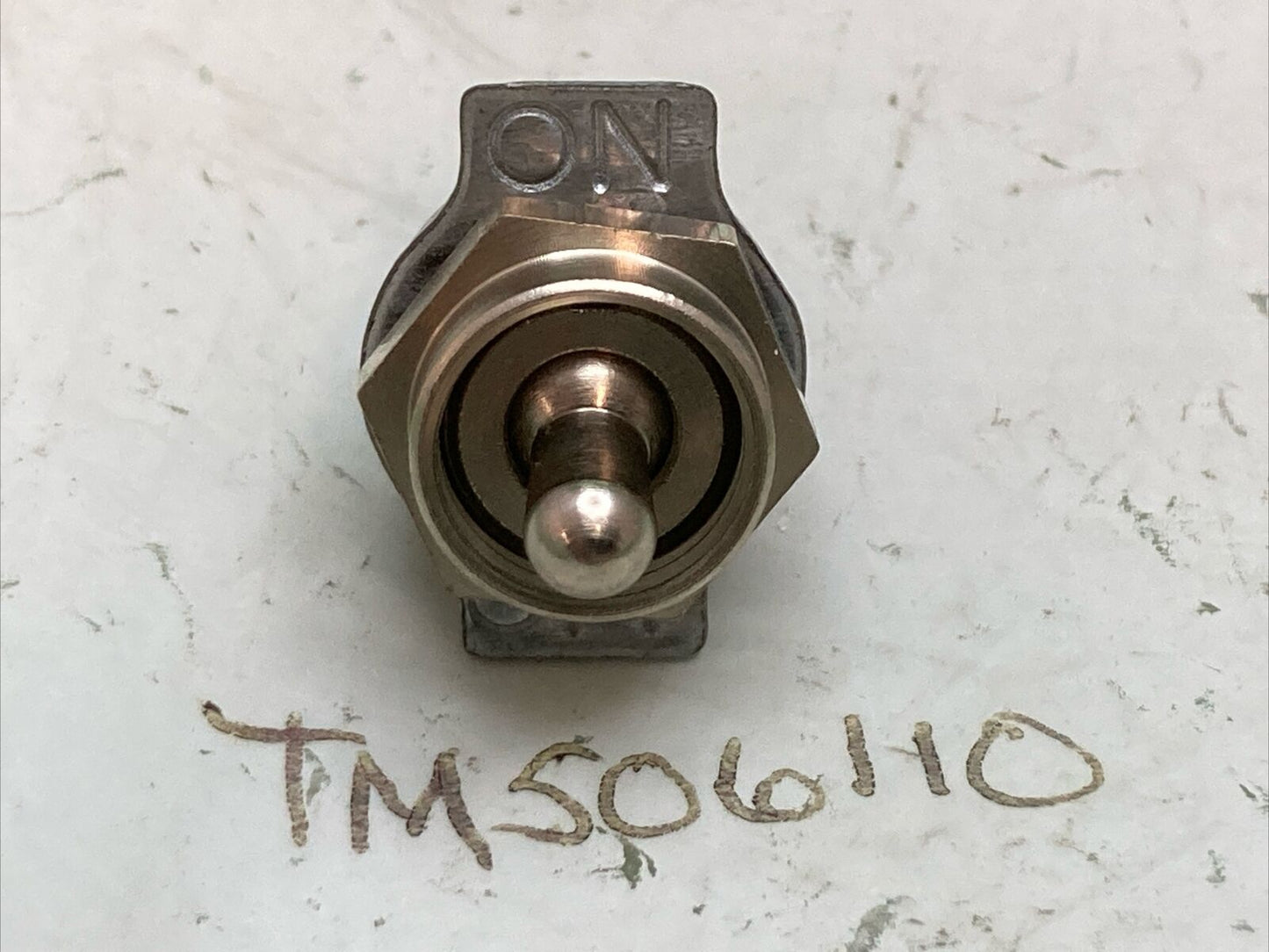 QTY 2 NEW REPLACES TILLOTSON TM506110 TOGGLE SWITCH