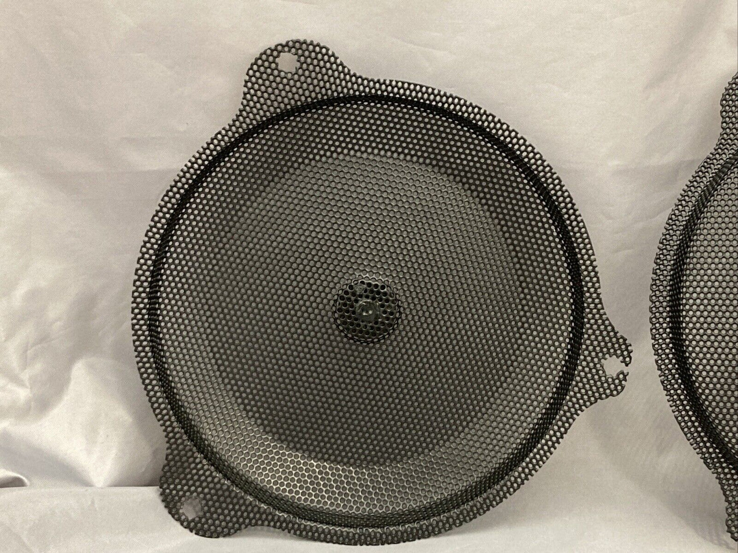 QTY2 NEW GENUINE HARLEY DAVIDSON 76000321 WOOFER GRILLE STREET GLIDE 2014+