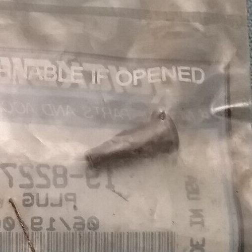 NEW QUICKSILVER 19-822772 PLUG Mercury Outboard 65 75 90HP