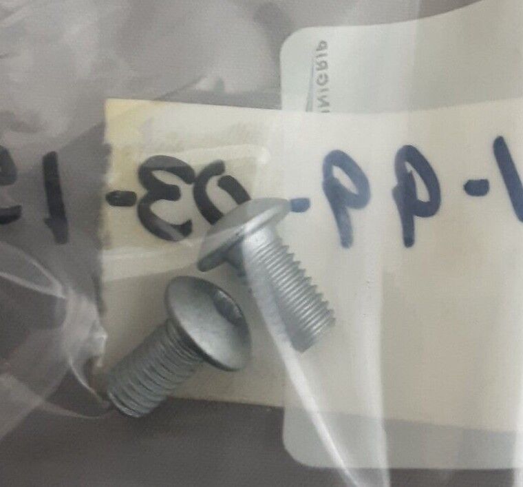NEW GENUINE BMW 07119903157 COUNTERSUNK SCREW-M5X10-10.9-ZNS Dakar F650