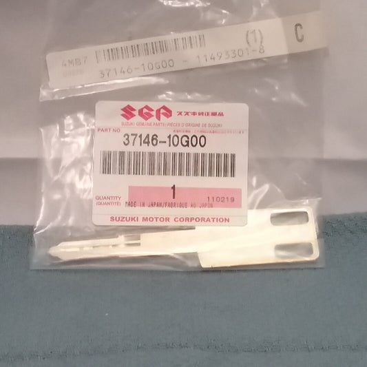NEW GENUINE SUZUKI 37146-10G00 KEY, BLANK BURGMAN AN650
