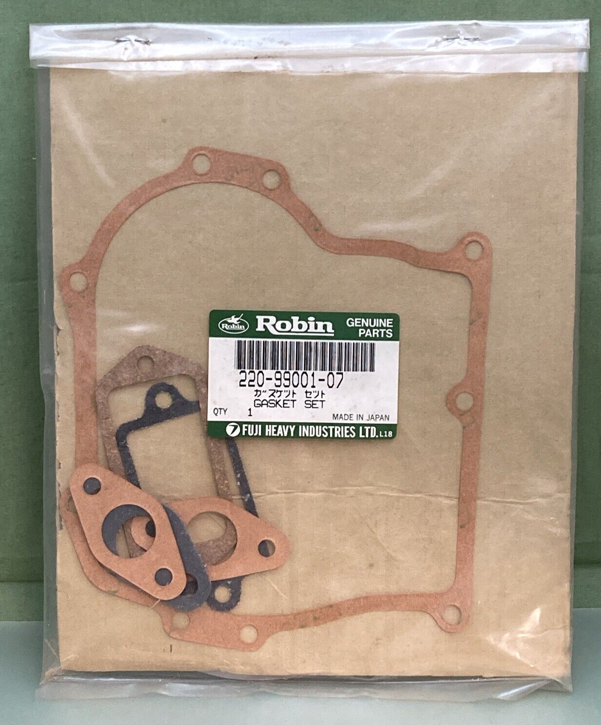NEW GENUINE ROBIN SUBARU 220-99001-07 GASKET SET