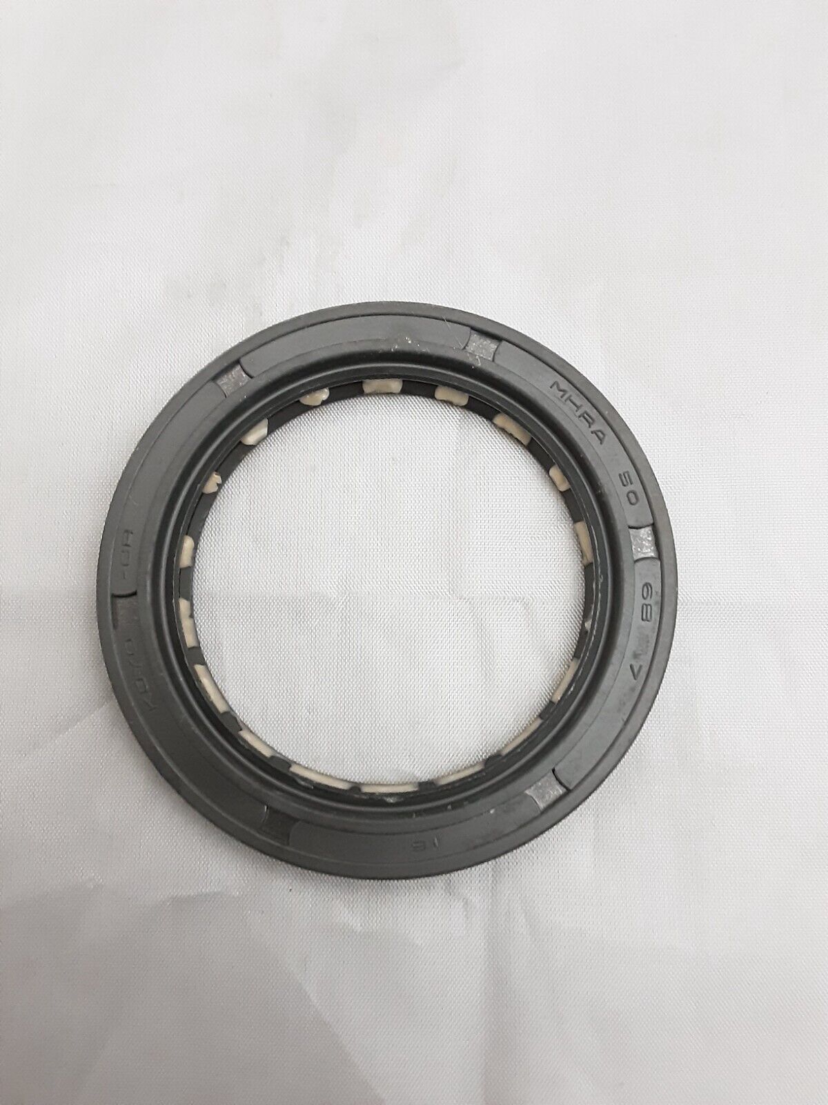 NEW GENUINE SUZUKI 09283-50003 DUST SEAL, RH LT250 1985-1986