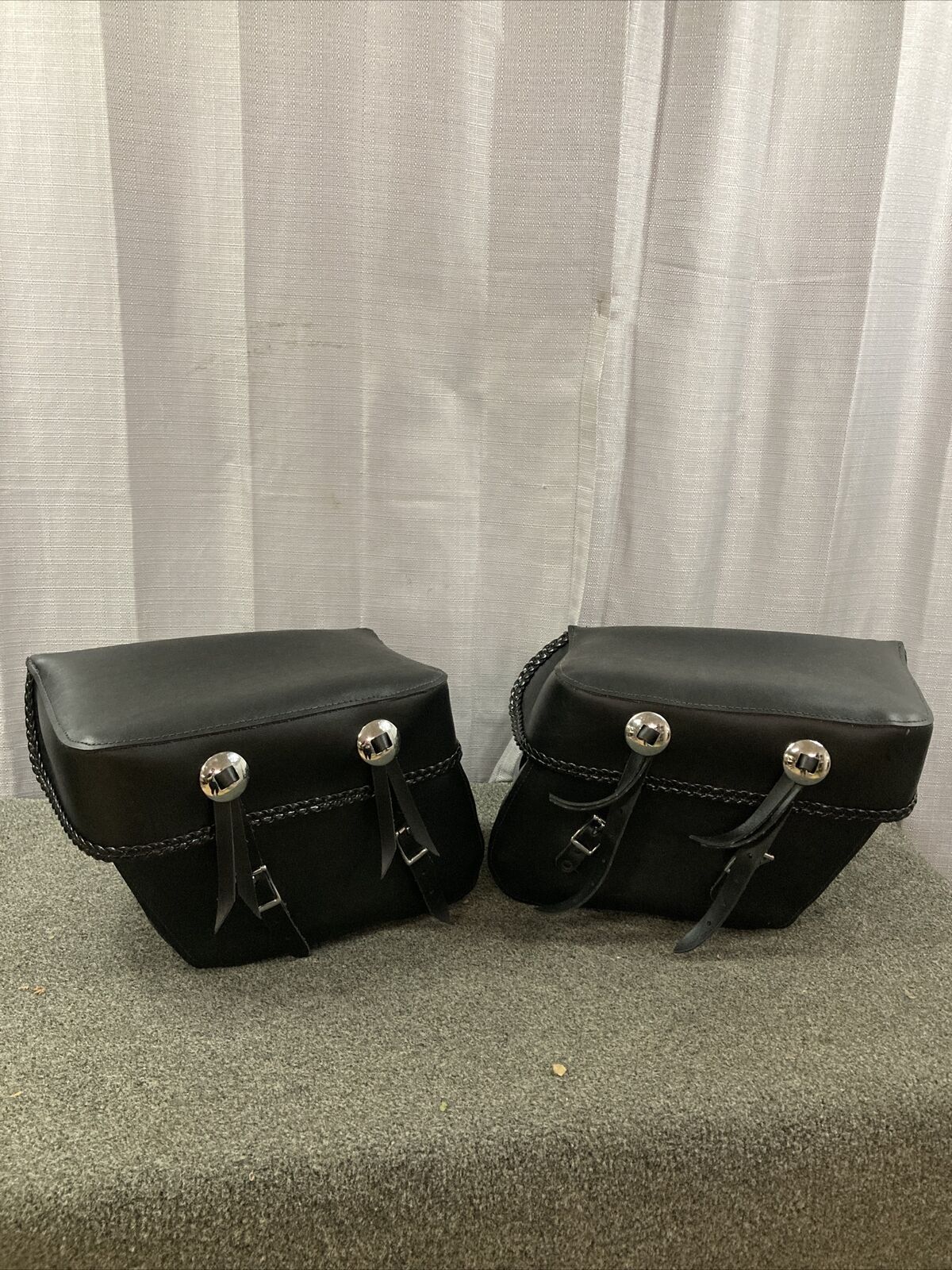 NEW GENUINE POLARIS/VICTORY 2873076 SADDLEBAG SET