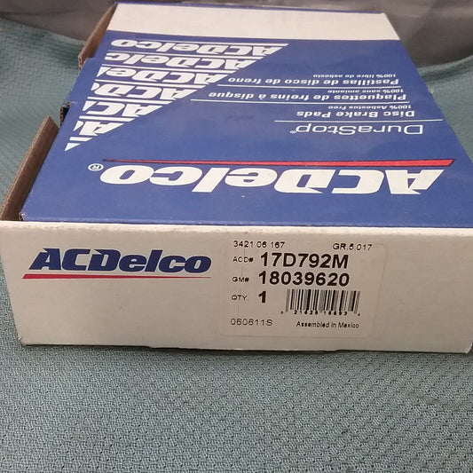 NEW ACDELCO 17D792M Pad Kit, Rear Disc Brake GM 18039620