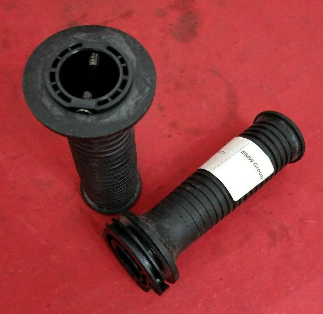NEW BMW RIGHT & LEFT GROOVED HANDLES / 61317709496