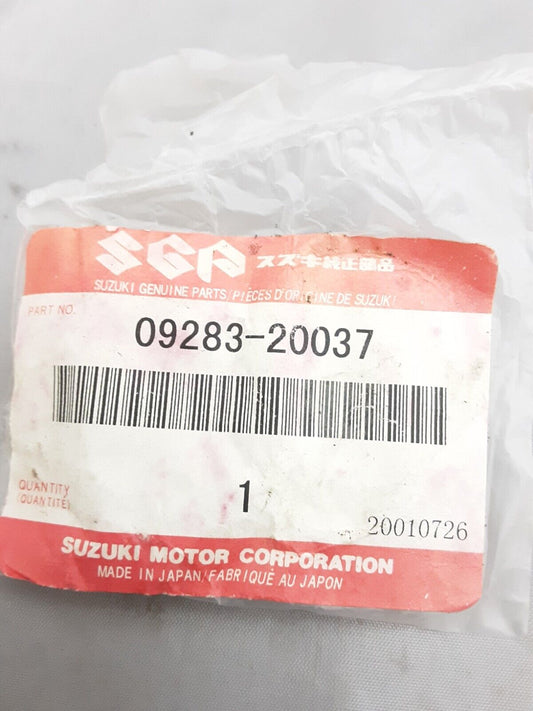 NEW GENUINE SUZUKI 09283-20037 OIL SEAL, LH ALT125 LT125 LT185 ALT185 1983-2007