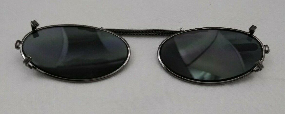 NEW DRIVING UV Eye Protection Clip on Sunglasses / 48MM / 08048