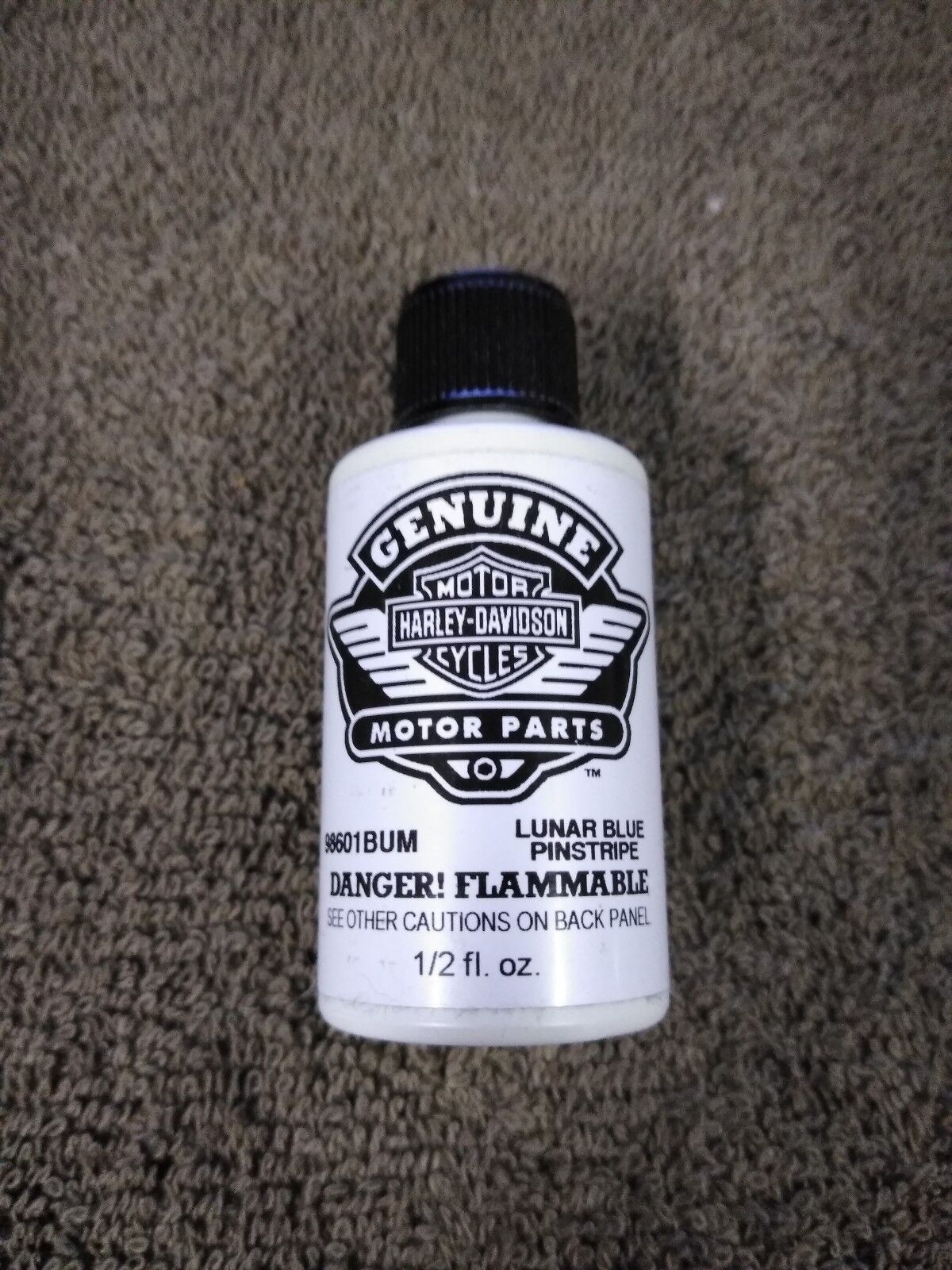 NEW Harley Davidson Touch Up Paint 1/2 fl oz. / 98601BUM Lunar Blue Pinstripe