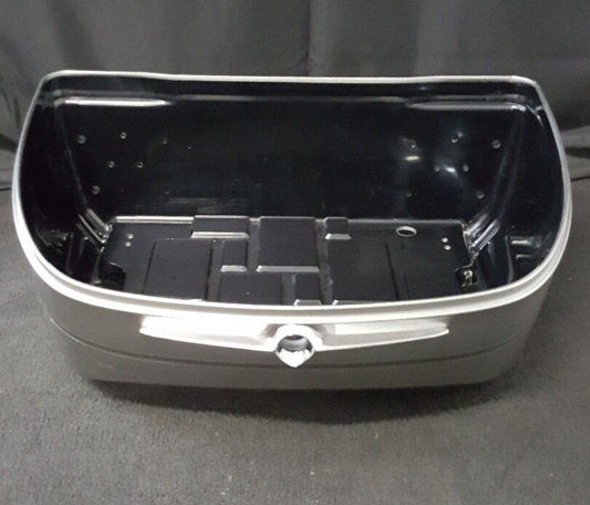 NEW GENUINE YAMAHA 4XY-W2846-00-P1 S3* (SILVER 3) Travel Trunk Lower SET
