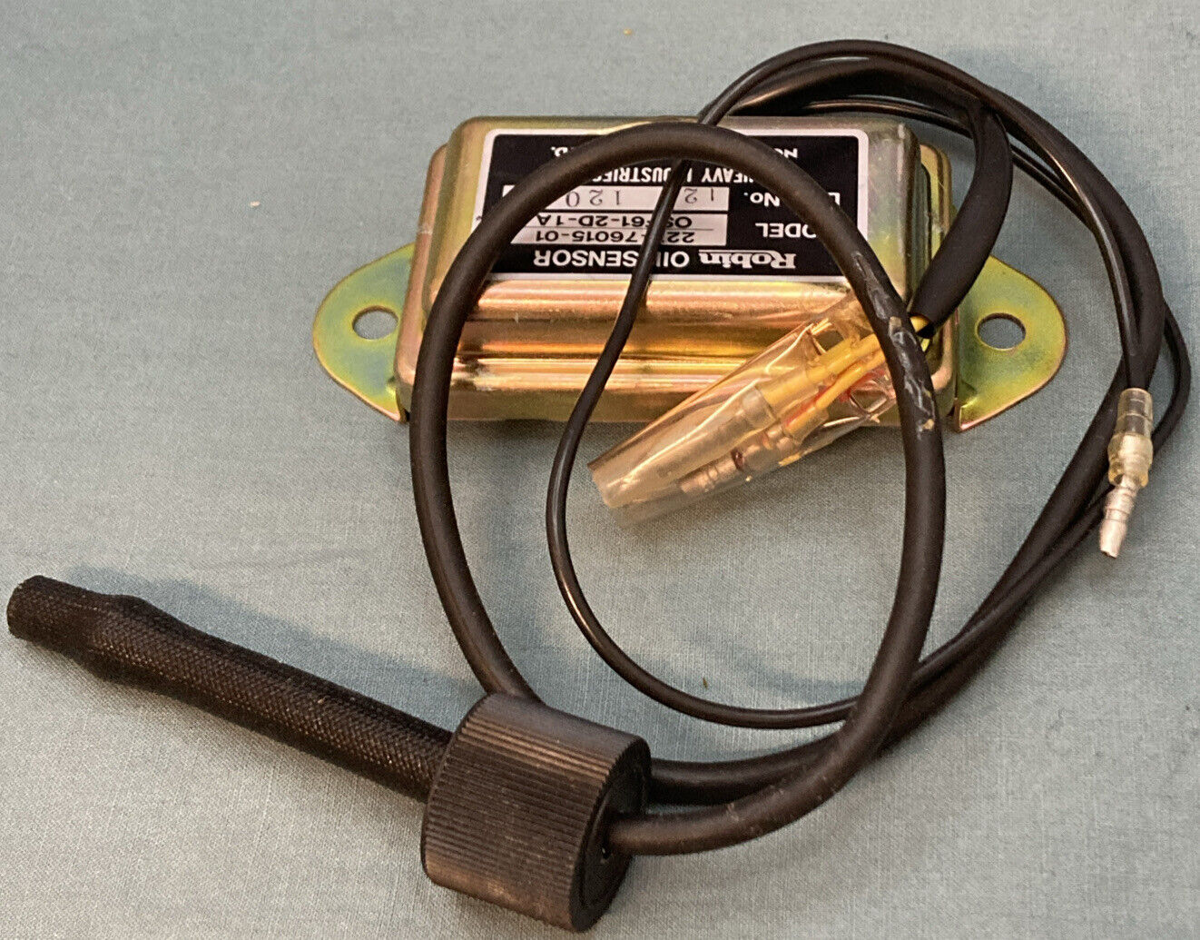 NEW GENUINE TELEDYNE TOTAL POWER 227-76015-01 OIL LEVEL SENSOR CARB SIDE