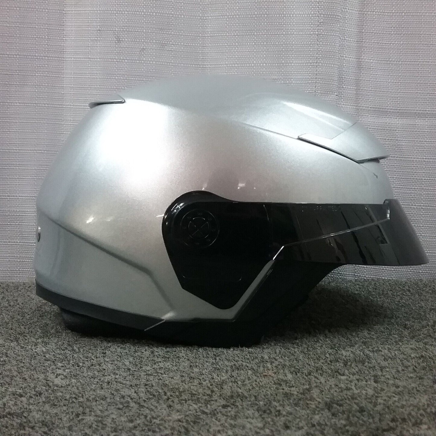 HJC OPEN FACE MOTORCYCLE HELMET MEDIUM SILVER