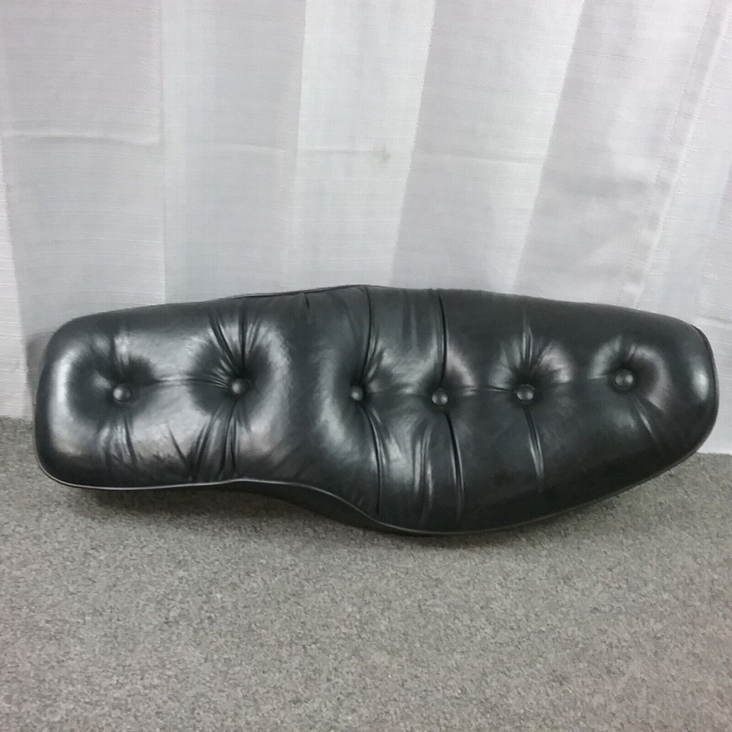 HARLEY DAVIDSON 52004-84B SPORTSTER PILLOW TOP SEAT 1982-2003