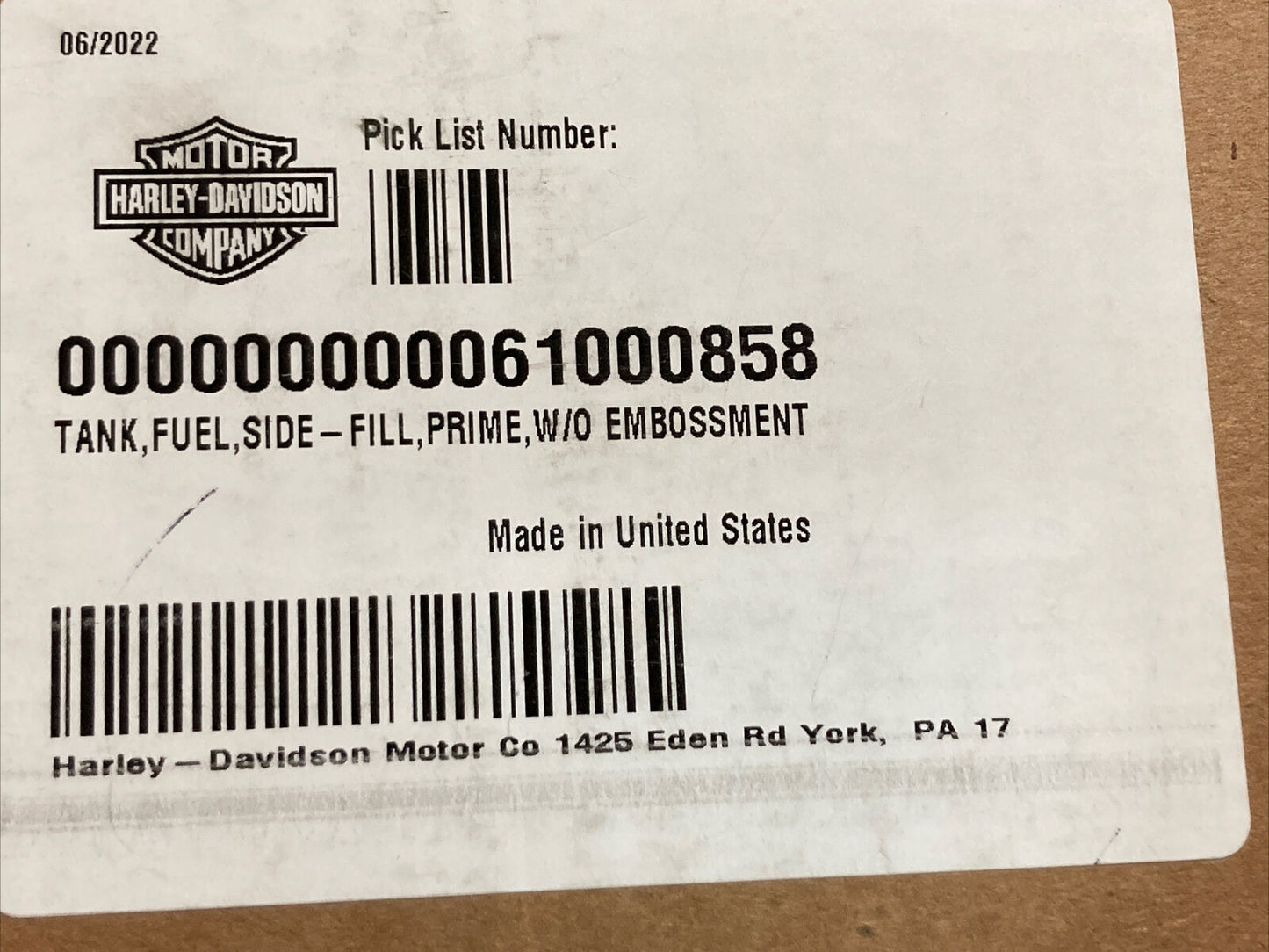 NEW GENUINE HARLEY DAVIDSON 61000858 TANK,FUEL,SIDE-FILL,PRIME,W/O EMBOSSMENT