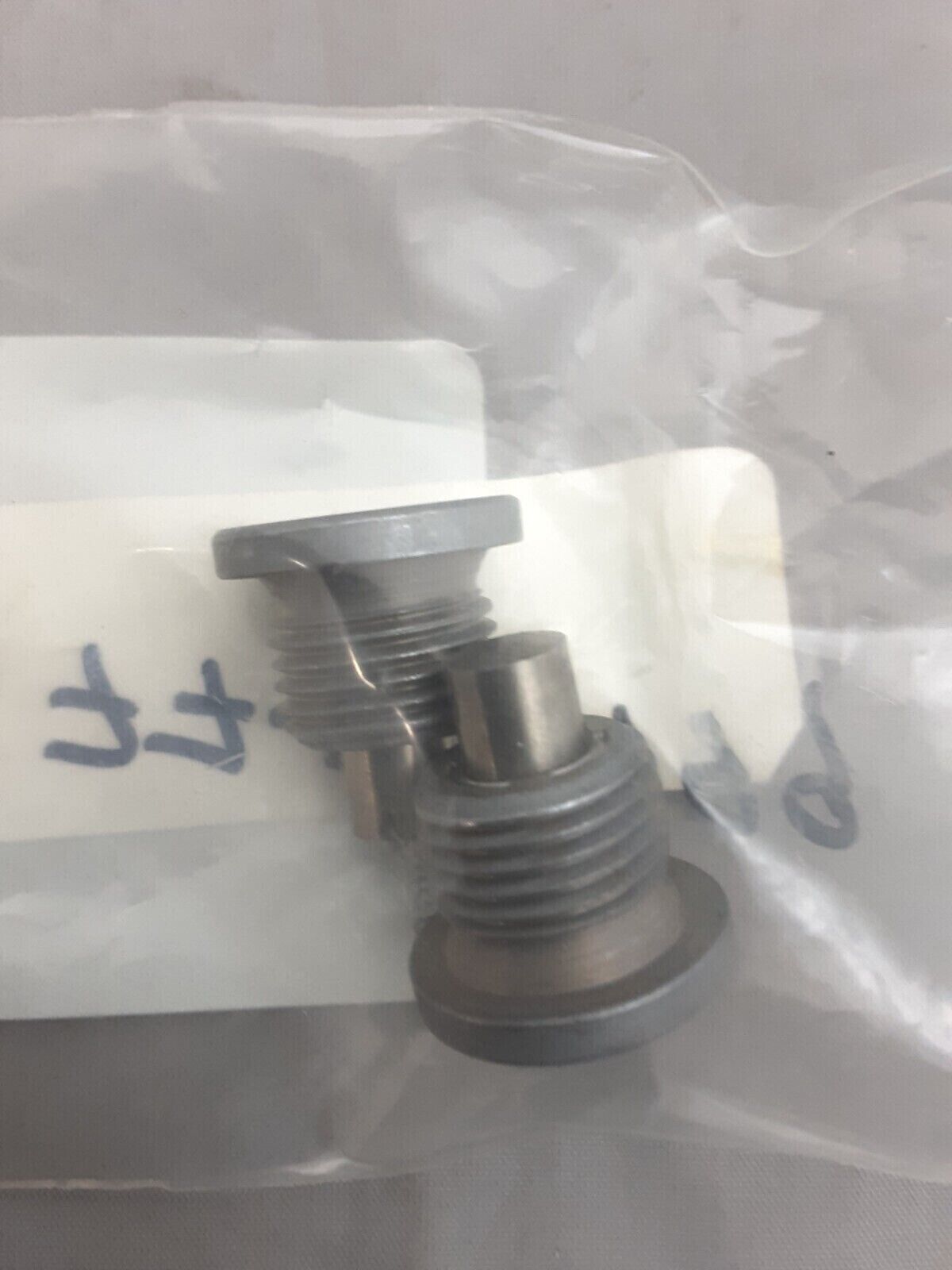 NEW GENUINE BMW 11137720999 SCREW PLUG, MAGNETIC-M16X1,5 K1200S 2003-2013