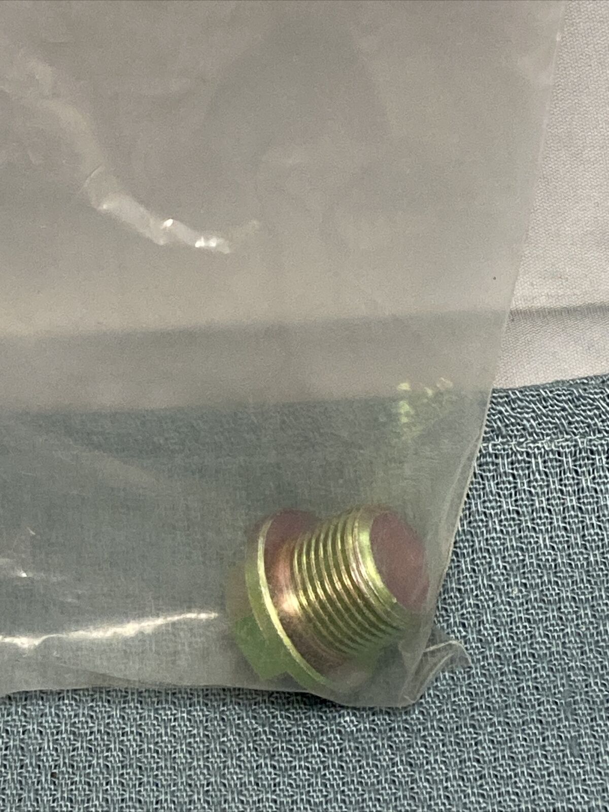 NEW ROBIN SUBARU 040-12000-10 PLUG
