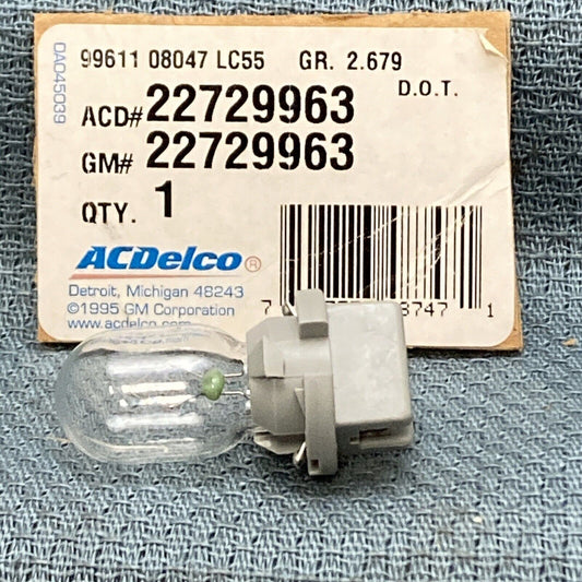 NEW ACDELCO 22729963 BULB, HIGH MOUNT STOP LAMP GM 22729963 GR 2.679