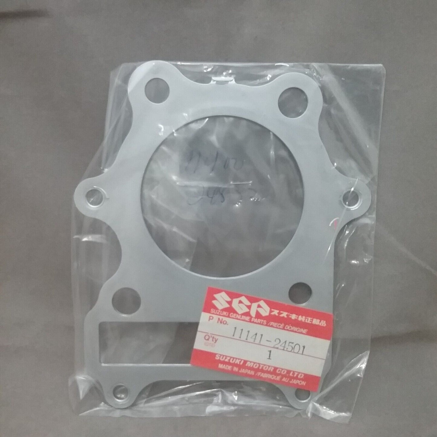 NEW GENUINE SUZUKI 11141-24501 HEAD GASKET  1982-2009 REPLACES 11141-24501