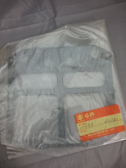 NEW GENUINE SUZUKI 11489-44101 GASKET, OIL PAN GS450