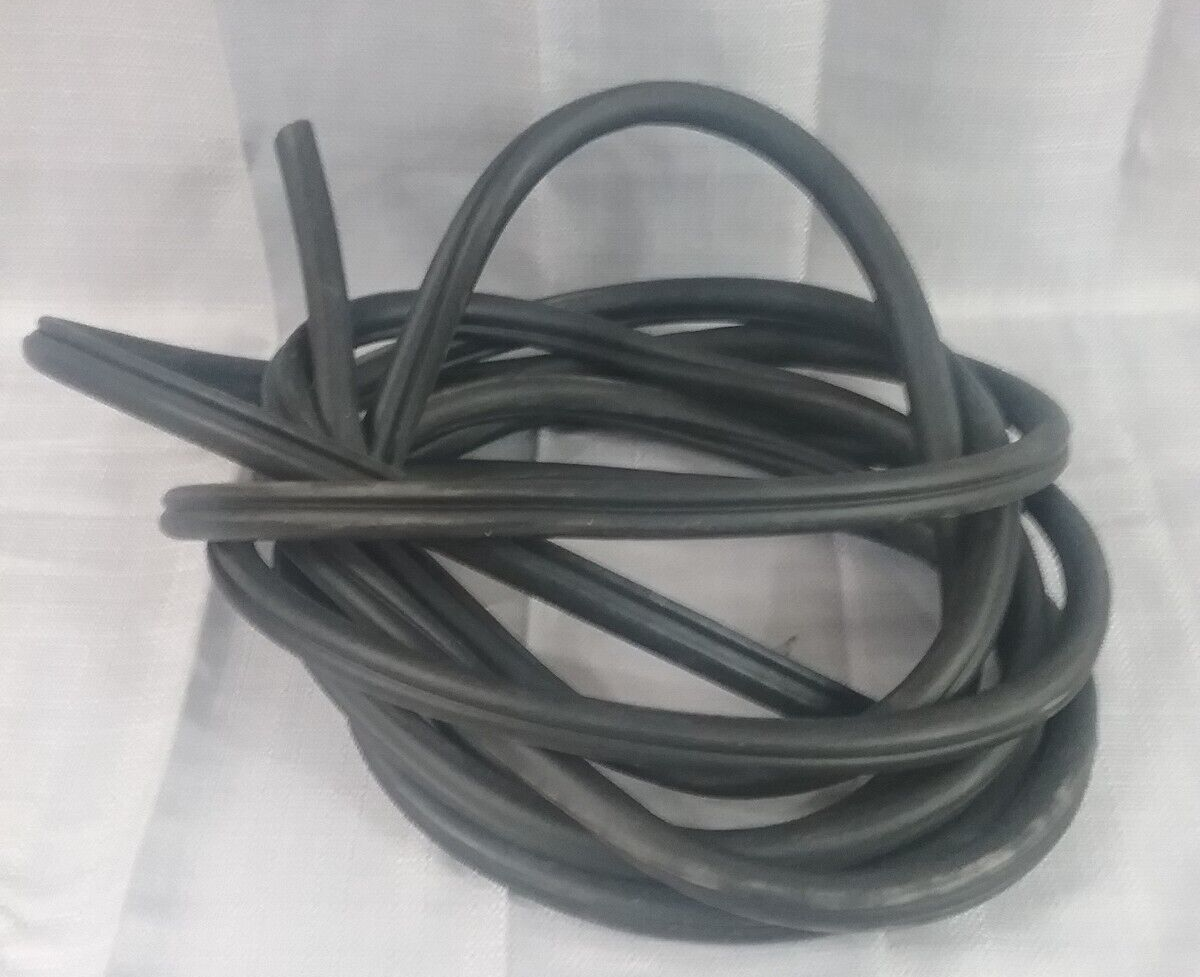 GENUINE GM 328800 WEATHER STRIP ABOUT 20ft. FITS A VARIETY OF GMC/CHEVY VEHICLES