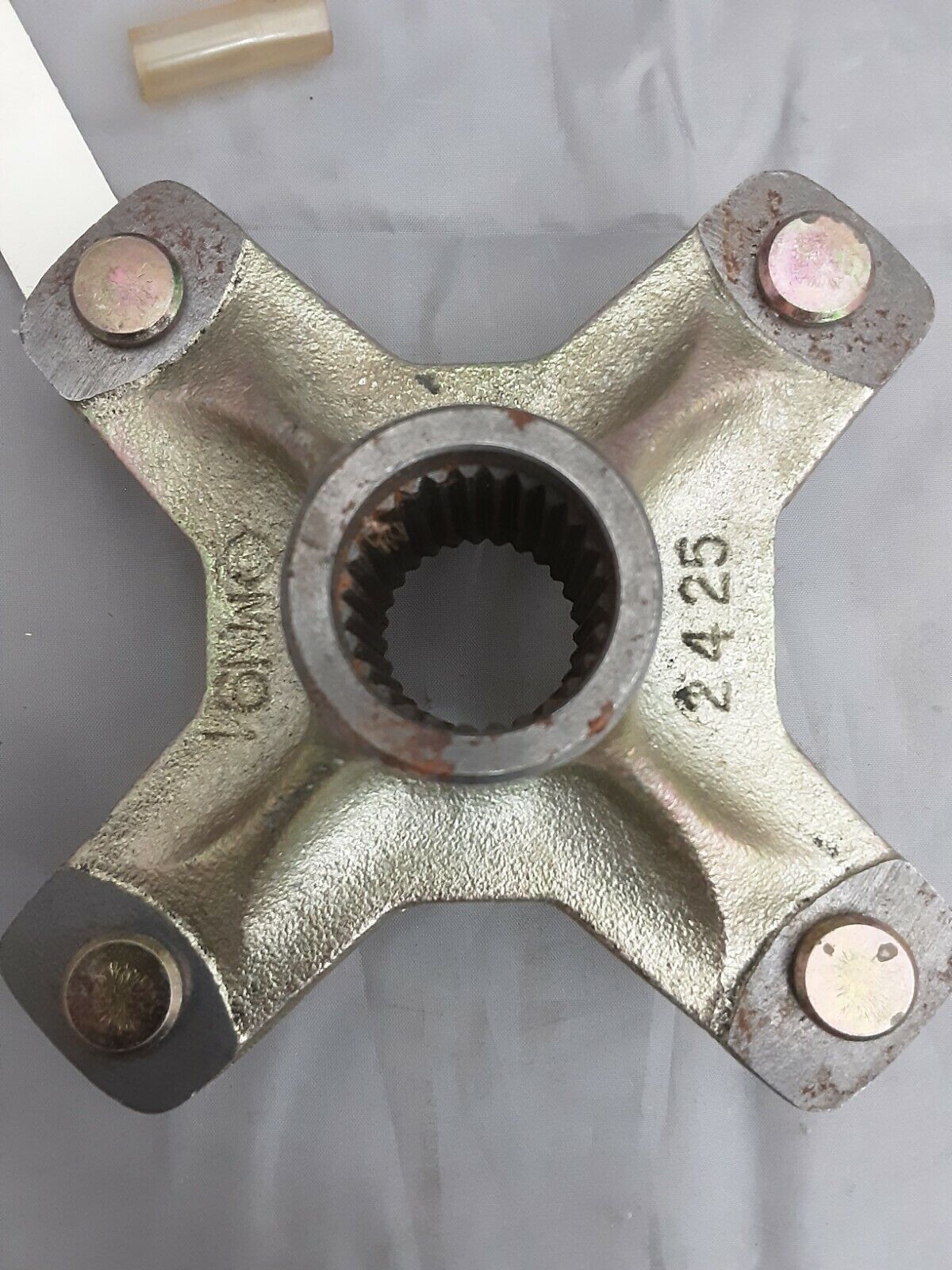 NEW GENUINE YAMAHA 2VA-25383-00 COLLAR, WHEEL (1YW-25383-01) Moto-4 YFM350