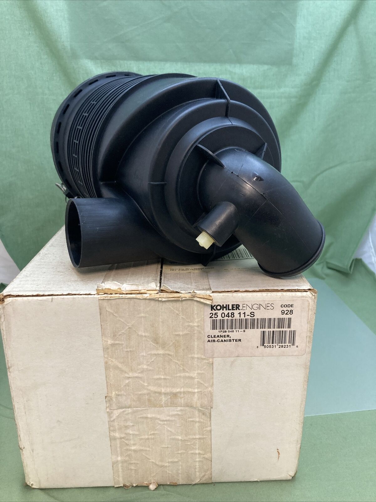 NEW GENUINE KOHLER 25 048 11-S AIR CLEANER, AIR-CANISTER