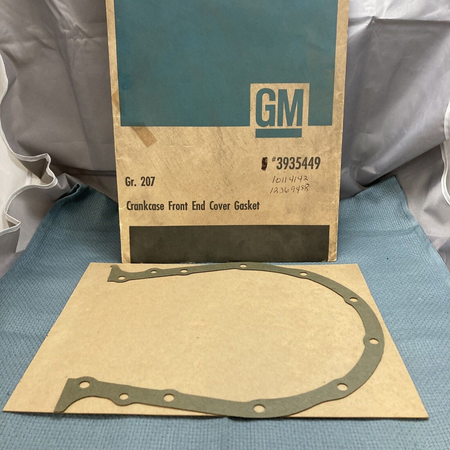 NEW GENUINE GM 3935449 GASKET, ENGINE FRONT COVER GR 0.207