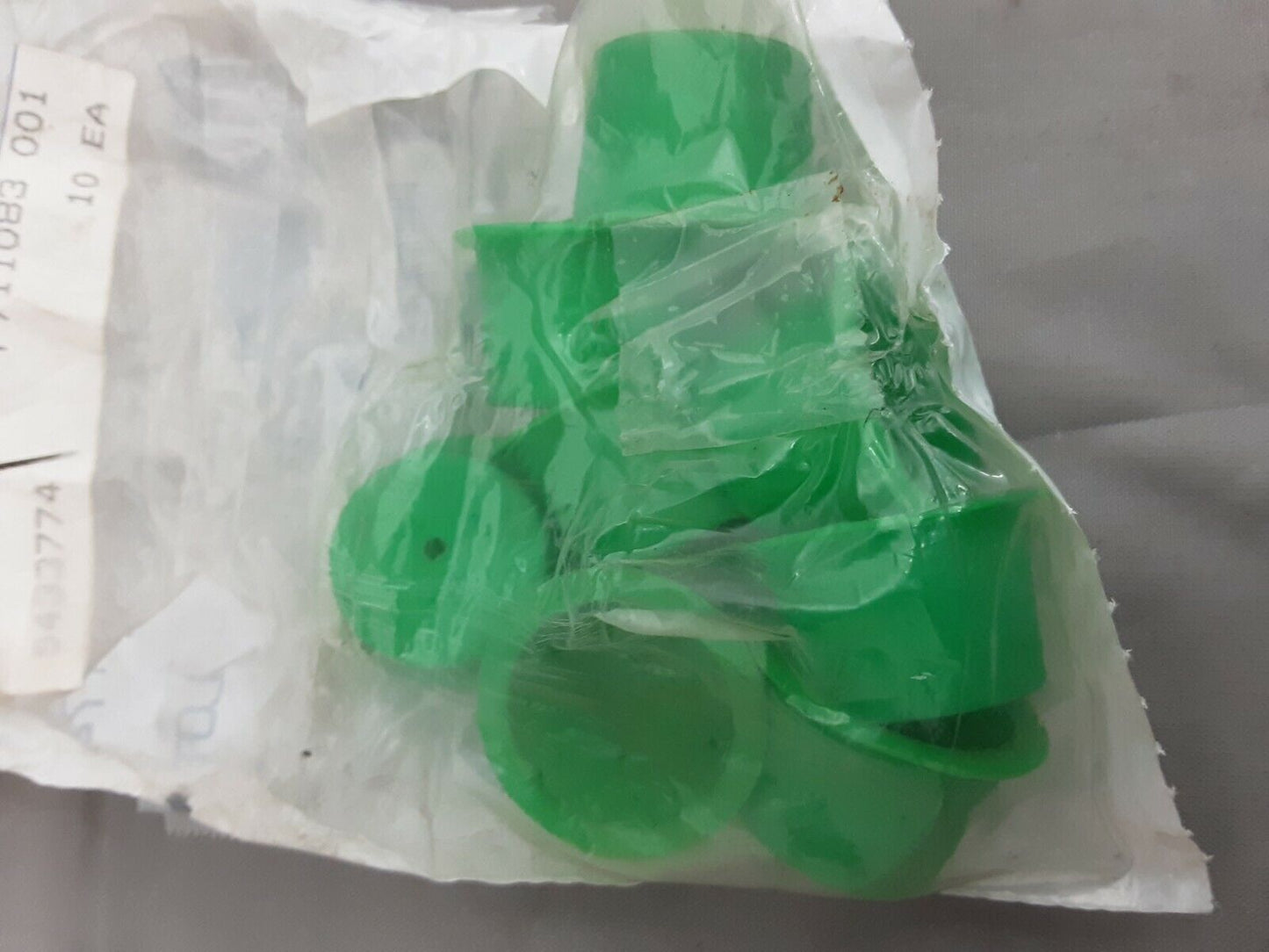 NEW GENUINE POLARIS 55433774 CAP, PLUG9X (GREEN), FLEX TEMP (QTY 8) Sport 400L