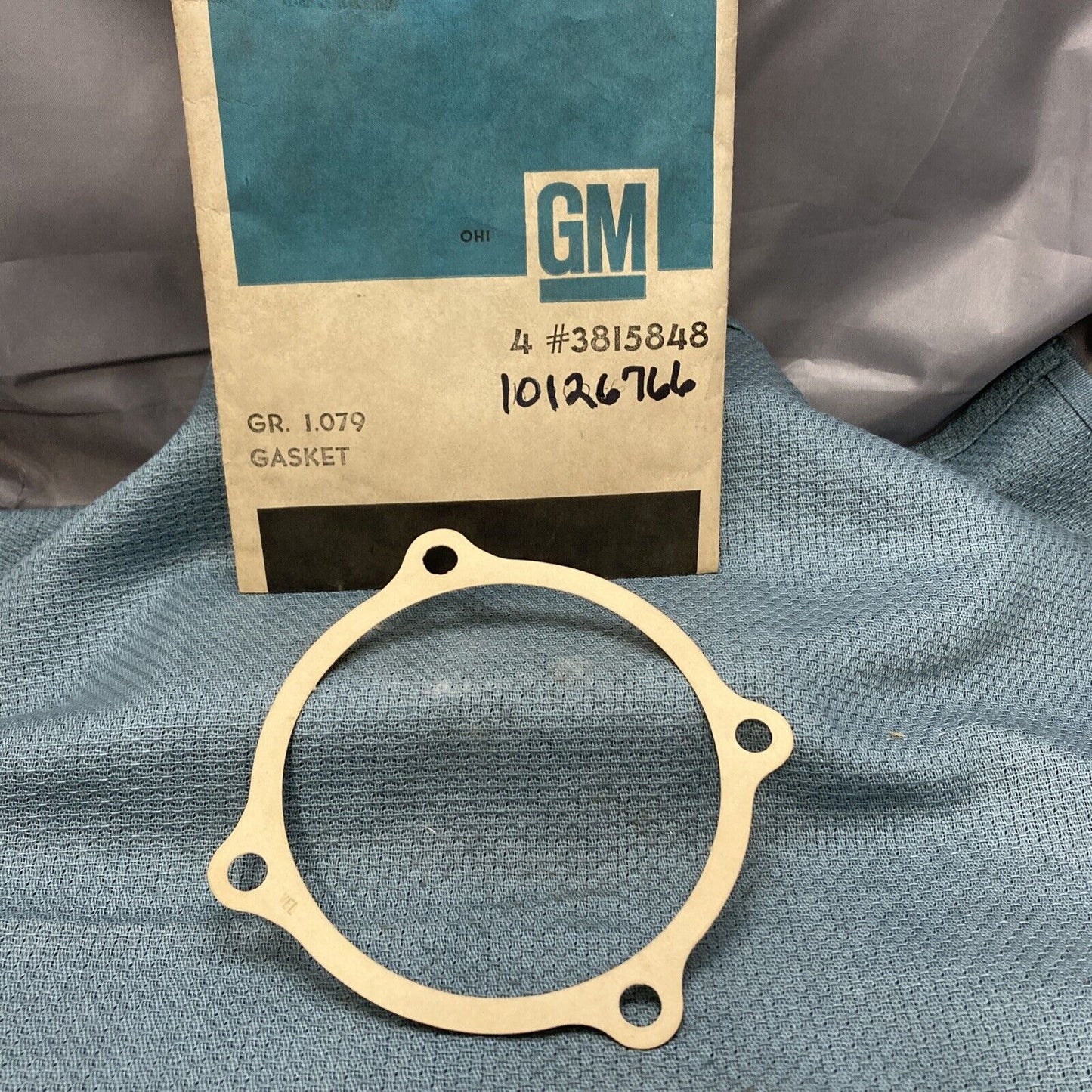 NEW GENUINE GM 3815848 GASKET, WATER PUMP GR 1.079