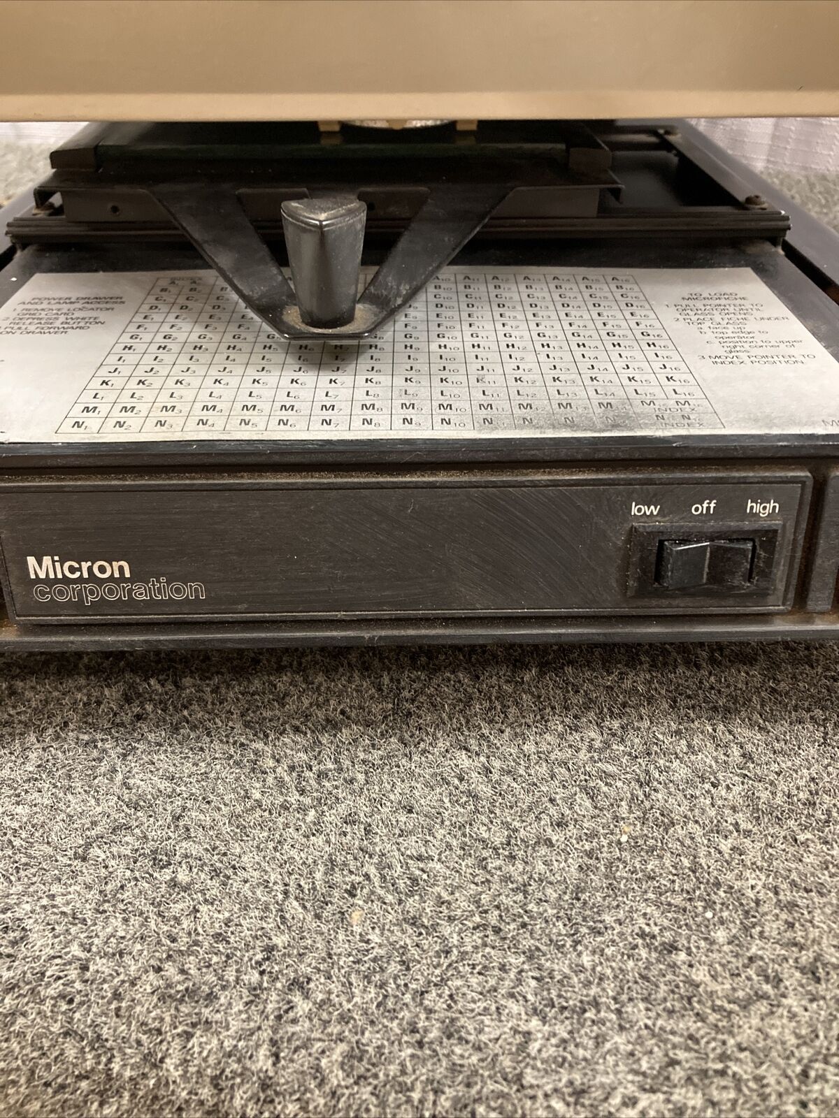 MICRON 780 MICROFICHE READER