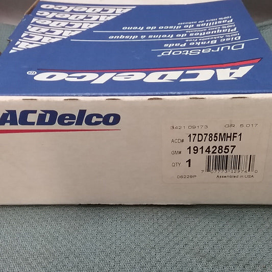 NEW ACDELCO 17D785MHF1 Pad Set, Front Disc Brake GM 19142857