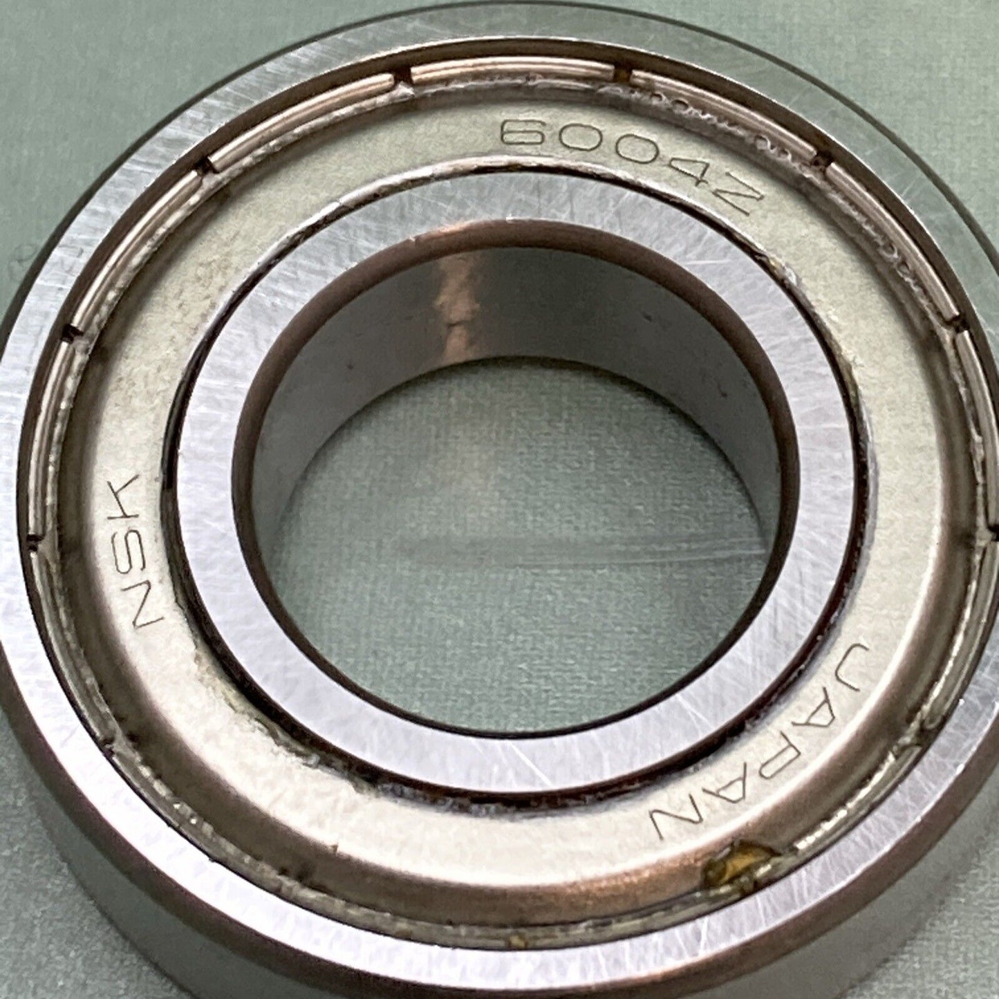 NEW GENUINE NSK 6004Z BALL BEARING