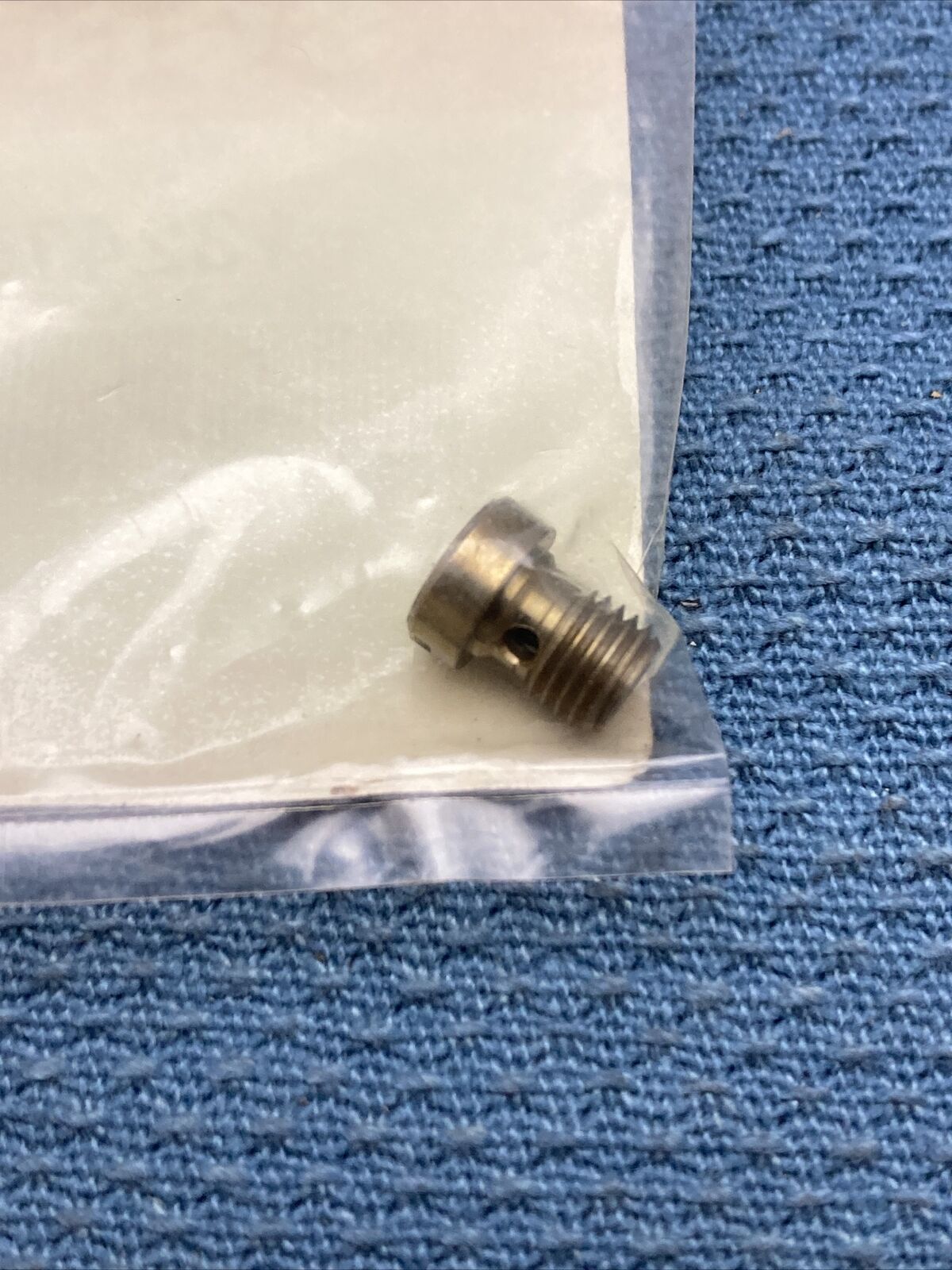 NEW GENUINE SUZUKI 13247-05010 Plug, Drain CARBURETOR