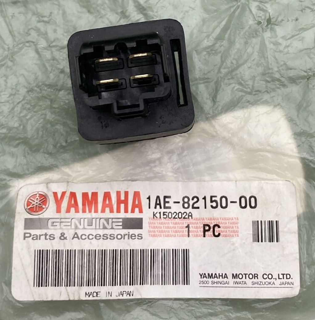 NEW GENUINE YAMAHA 1AE-82150-00 Fuse Holder Assembly