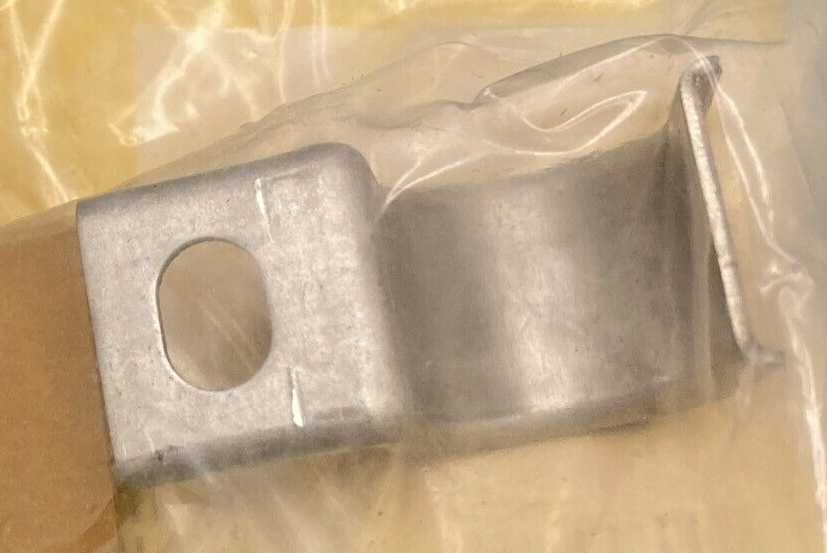 QTY 2 NEW GENUINE TELEDYNE TOTAL POWER EY2266700103 CLAMP 226-67001-03