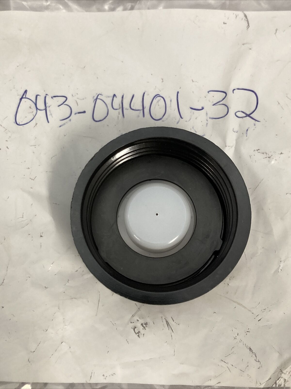 NEW ROBIN SUBARU 043-04401-32 FUEL TANK CAP SUPERSEDES 043-04400-70