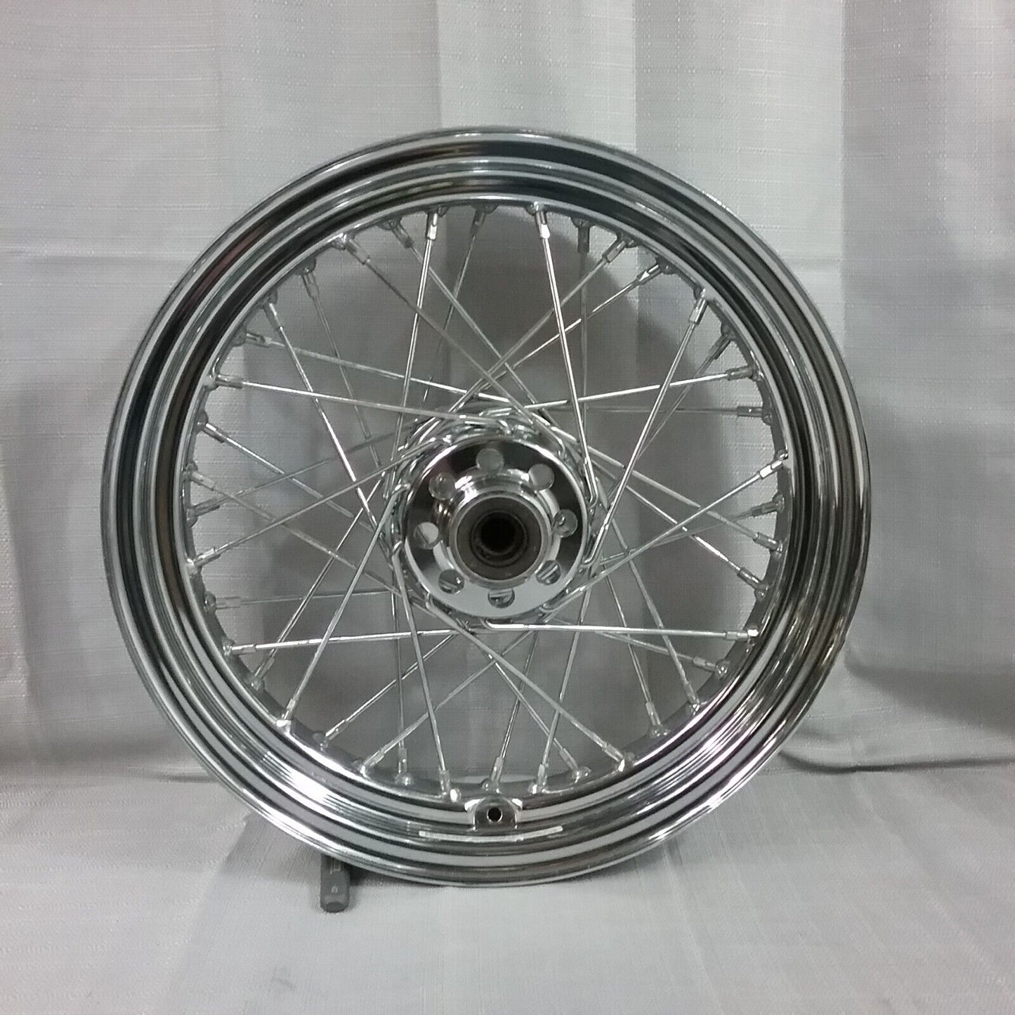 HARLEY DAVIDSON 43085-97 T 16X300D Chrome 40 Spoke FRONT WHEEL FLSCT SOFTAIL